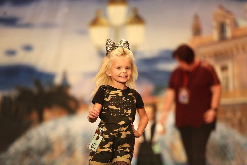 Custom Rhinestoning Service